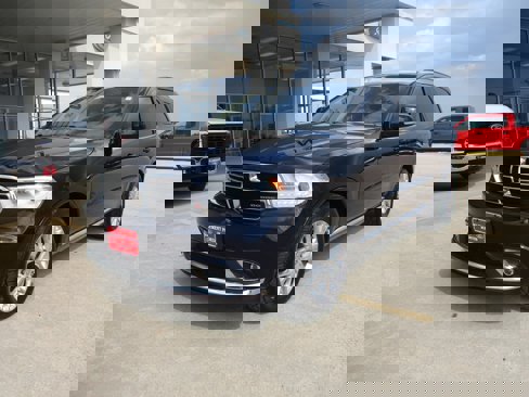 Used 2016 Dodge Durango Limited w/ Premium Group image 2