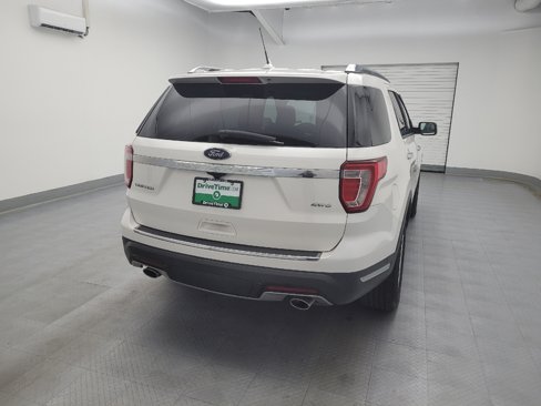 Used 2018 Ford Explorer Limited w/ Equipment Group 301A image 7