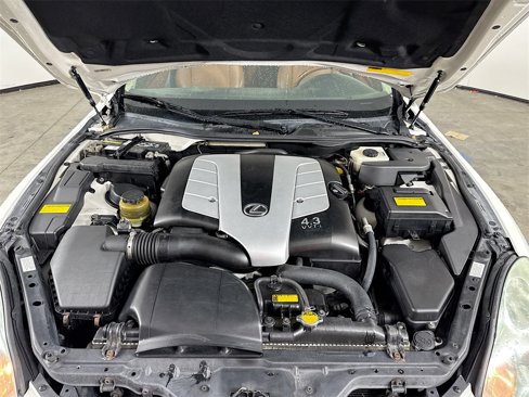 Used 2005 Lexus SC 430 Convertible image 29