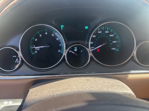 Used 2017 Buick Enclave Leather w/ Trailering Package image 3