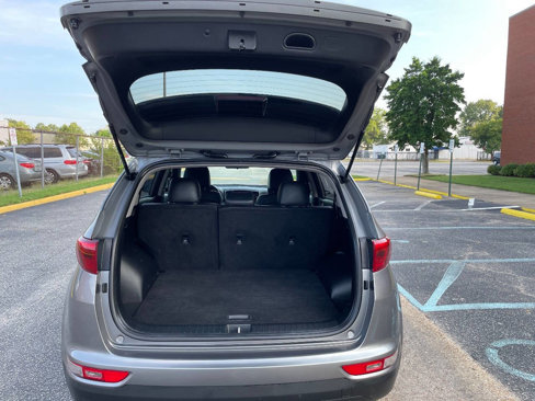 Used 2017 Kia Sportage EX image 38