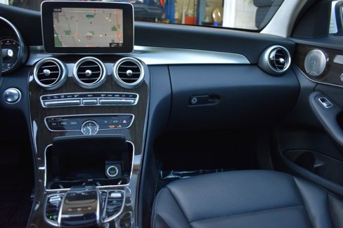 Used 2017 Mercedes-Benz C 300 4MATIC Sedan w/ Premium 3 Package image 15