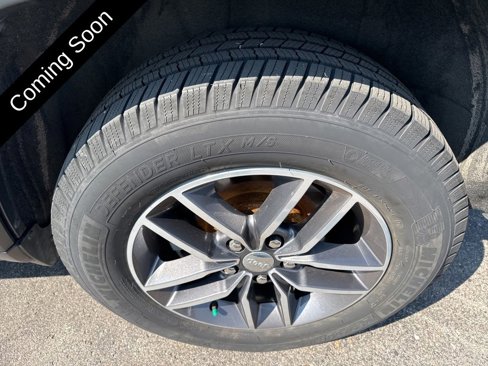 Used 2018 Jeep Grand Cherokee Limited w/ Trailer Tow Group IV image 23