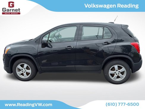 Used 2016 Chevrolet Trax LS w/ LPO, Cargo Package image 7