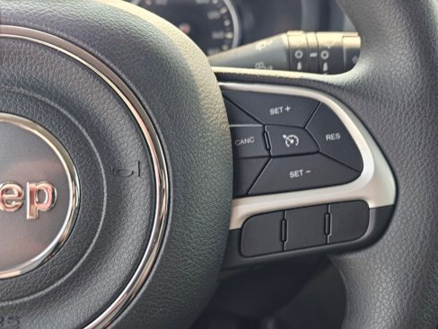 Used 2020 Jeep Renegade Sport w/ Sport Appearance Group image 31