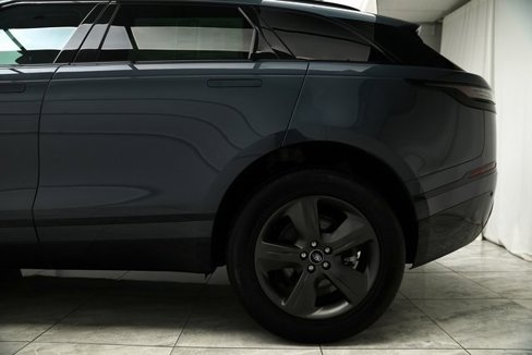 Used 2025 Land Rover Range Rover Velar Dynamic SE image 11