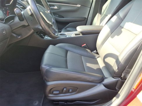 Used 2019 Chevrolet Impala LT image 21