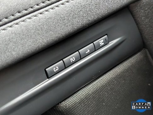 Certified 2023 Land Rover Range Rover Evoque R-Dynamic SE image 29