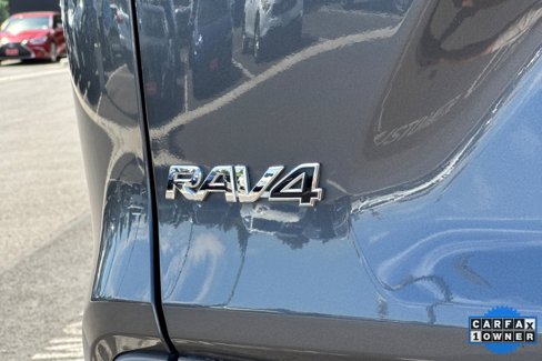 Used 2022 Toyota RAV4 XLE Premium image 53