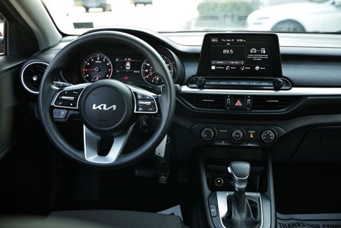 Used 2023 Kia Forte LXS image 27