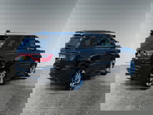 Used 2023 Dodge Durango GT image 5