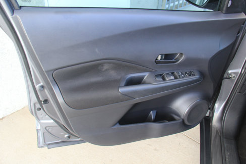 Used 2022 Nissan Kicks S image 20