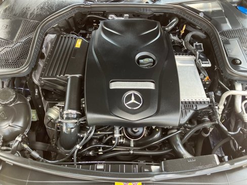 Used 2018 Mercedes-Benz C 300 Sedan image 16