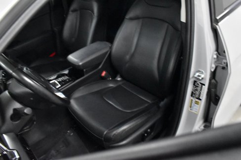 Used 2023 Kia Sportage SX image 13