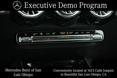 Used 2025 Mercedes-Benz GLB 250 4MATIC image 27