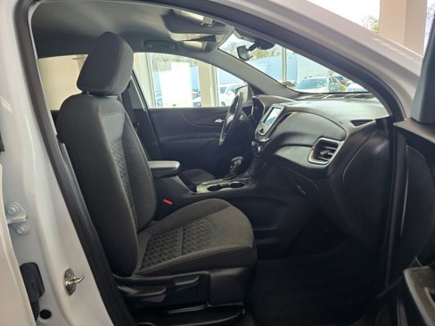 Used 2024 Chevrolet Equinox LT image 46