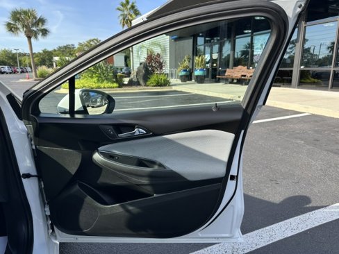 Used 2019 Chevrolet Cruze LS image 39