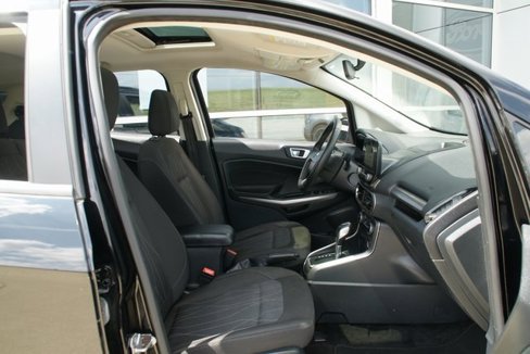 Used 2018 Ford EcoSport SE image 33