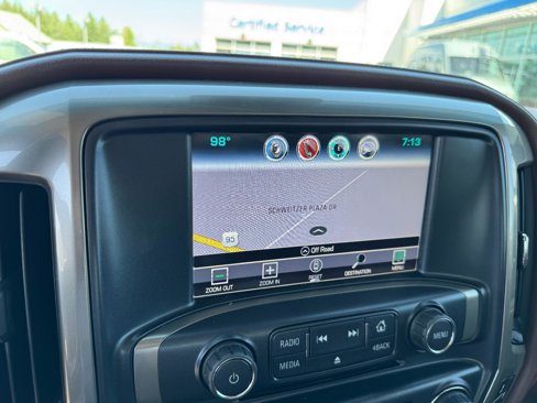 Used 2018 Chevrolet Silverado 1500 High Country image 33