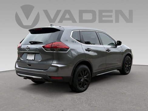 Used 2020 Nissan Rogue S image 16