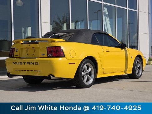 Used 2004 Ford Mustang GT image 14