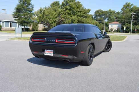 Used 2017 Dodge Challenger SXT Plus image 4