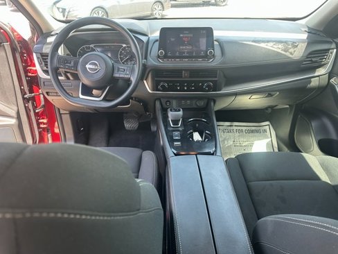 Used 2024 Nissan Rogue S image 19