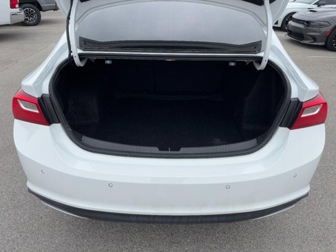 Used 2024 Chevrolet Malibu RS image 4