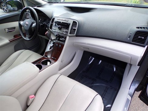 Used 2009 Toyota Venza Limited w/ Comfort Pkg image 18