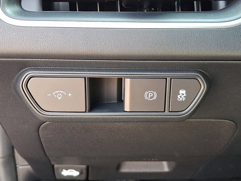 New 2025 Kia K4 LXS image 19