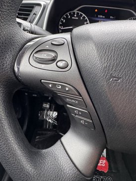 Used 2019 Nissan Murano S image 25