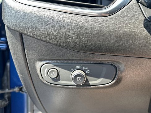 Certified 2022 Chevrolet Equinox LT image 18