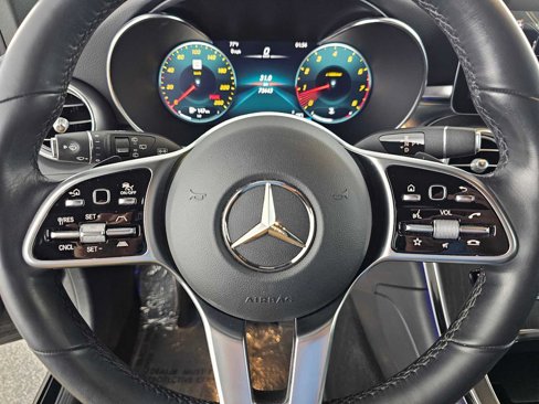 Used 2022 Mercedes-Benz GLC 300 4MATIC w/ AMG Line image 24