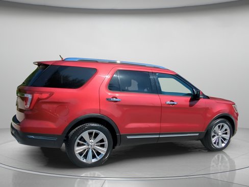 Certified 2019 Ford Explorer Limited w/ Class III Trailer Tow Package image 29