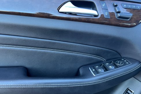 Used 2015 Mercedes-Benz ML 350 4MATIC image 8
