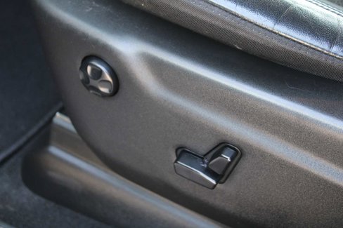 Used 2020 Jeep Grand Cherokee Altitude image 24