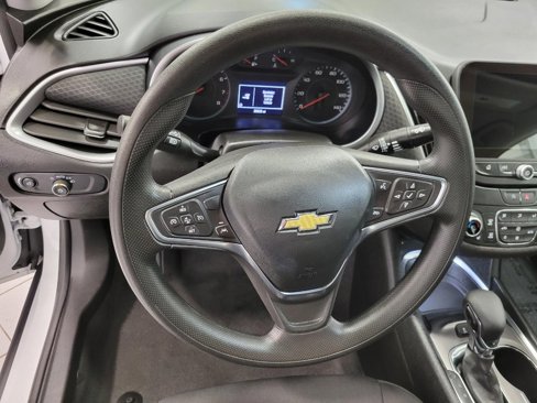 Used 2024 Chevrolet Malibu LT image 12