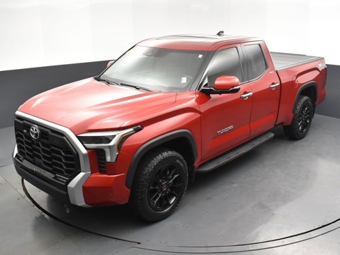 Used 2022 Toyota Tundra Limited image 32