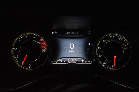 Used 2019 Jeep Cherokee Trailhawk image 24