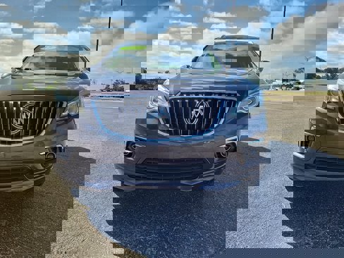 Used 2017 Buick Envision Essence image 3