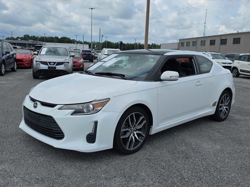 Used 2014 Scion tC image 3