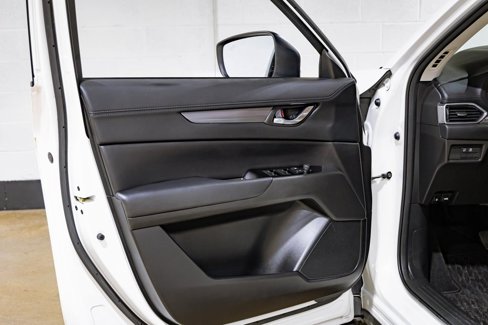 Used 2018 MAZDA CX-5 Touring image 19