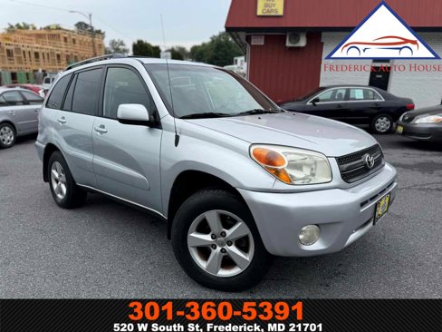 Used 2005 Toyota RAV4 4WD image 1