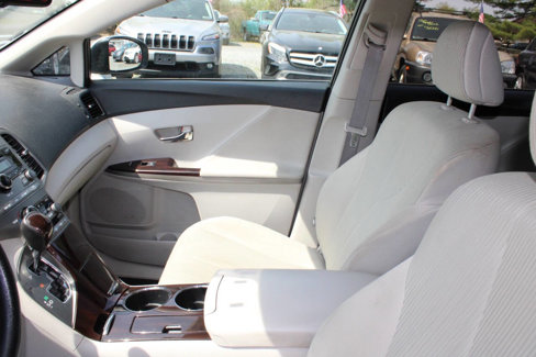 Used 2009 Toyota Venza image 14