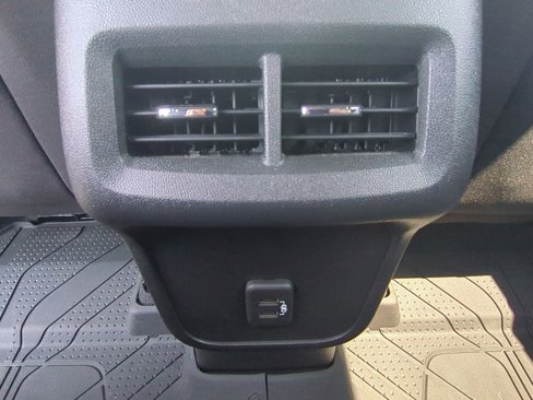 Certified 2021 Chevrolet Equinox LT image 21