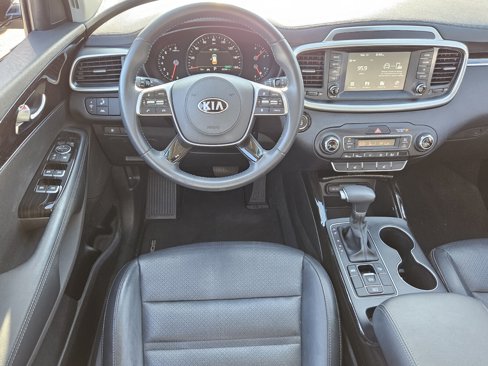 Used 2020 Kia Sorento EX image 16