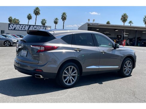 Certified 2023 Acura RDX FWD w/ Technology Package image 5