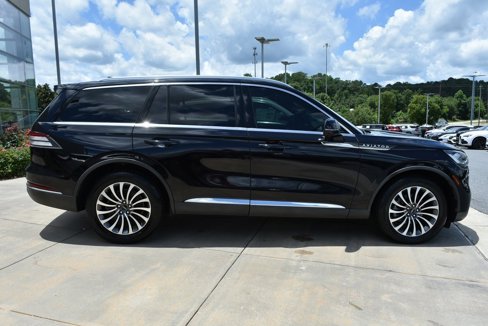 Used 2020 Lincoln Aviator Reserve w/ Elements Package Plus image 11