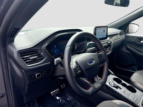 Used 2024 Ford Escape ST-Line image 5