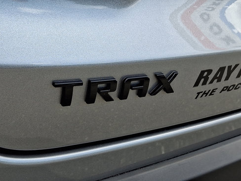 Certified 2024 Chevrolet Trax RS w/ Driver Confidence Package image 30